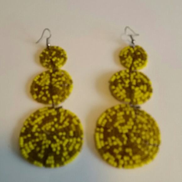 Unique Vintage Yellow Beaded Earrings. 0 - Picture 1 of 6